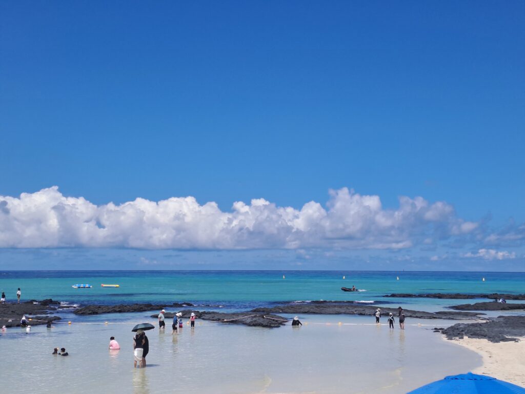 Geumneung Beach: A Quiet Jeju Shore of White Sand, Shallow Water, and Biyangdo Views kakaotalk 20260808 214859858