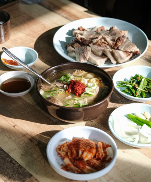 Banchan (반찬, Side Dish) by Restaurant Type image